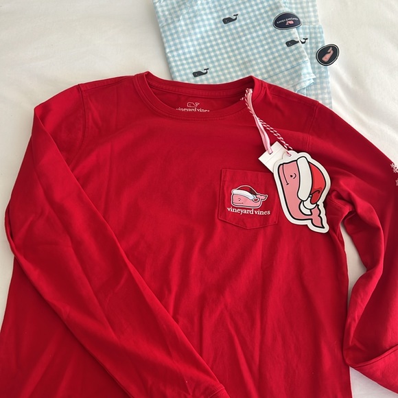 ⭐️🌴NWT Vineyard Vines Tee pocket Santa whale long sleeve shirt - Picture 2 of 8